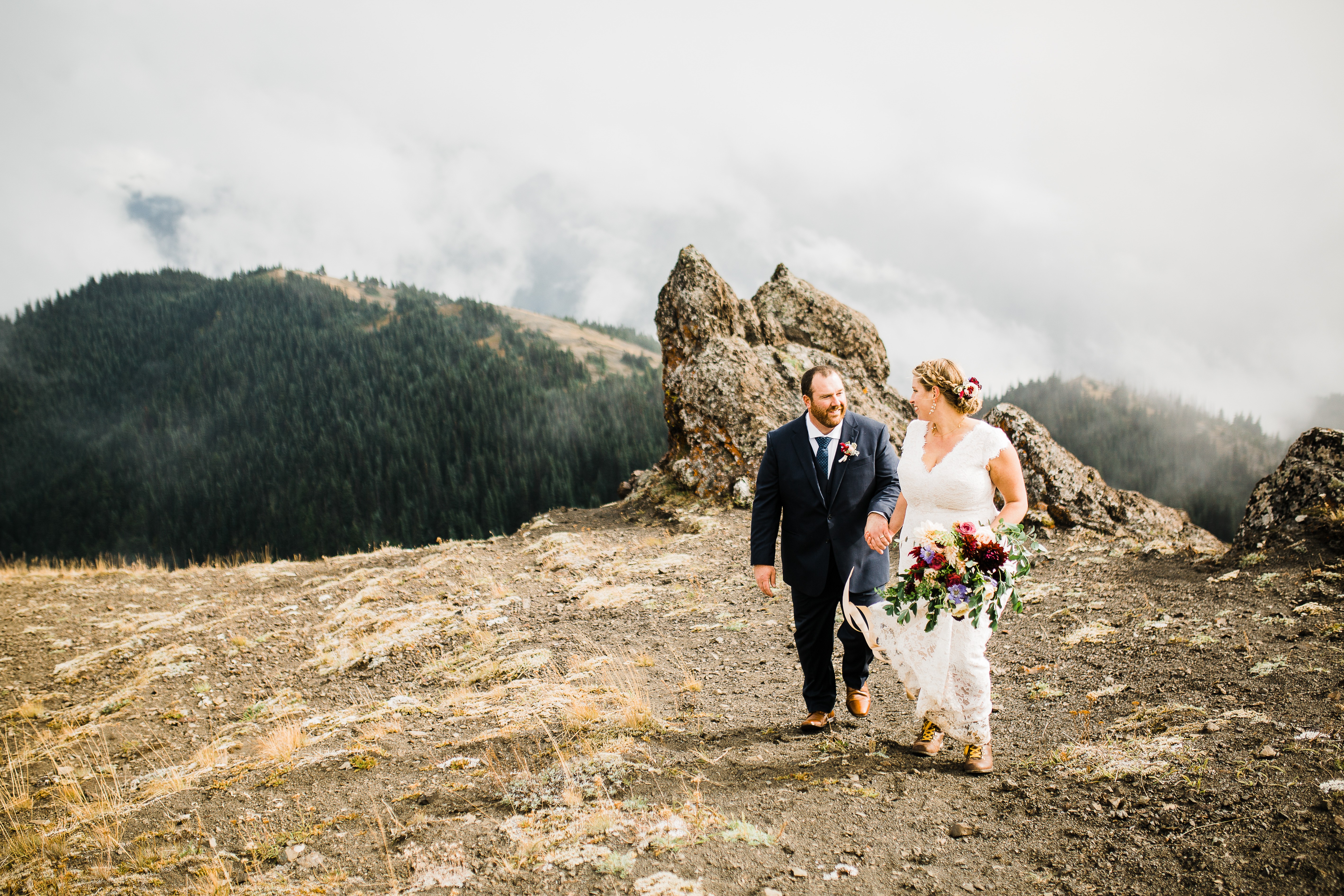 07_Hurricane-Ridge-Adventure-Wedding-Olympic-National-Park-Elopement-Photographer-13