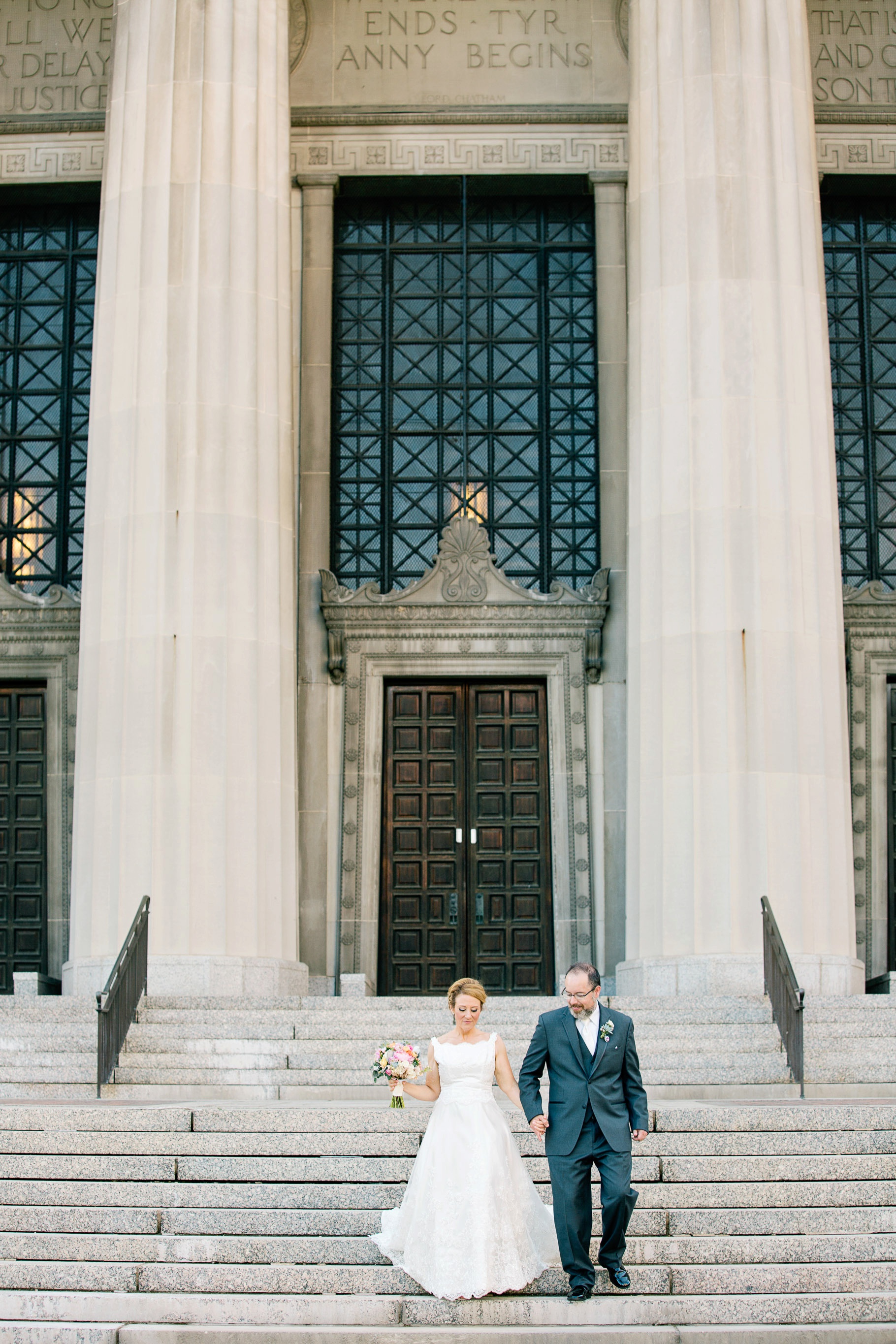 4-Downtown-Historic-Architecture-Northwest-PNW-Bride-Groom-Photographer-Seattle-Wedding-Photography-by-Betty-Elaine