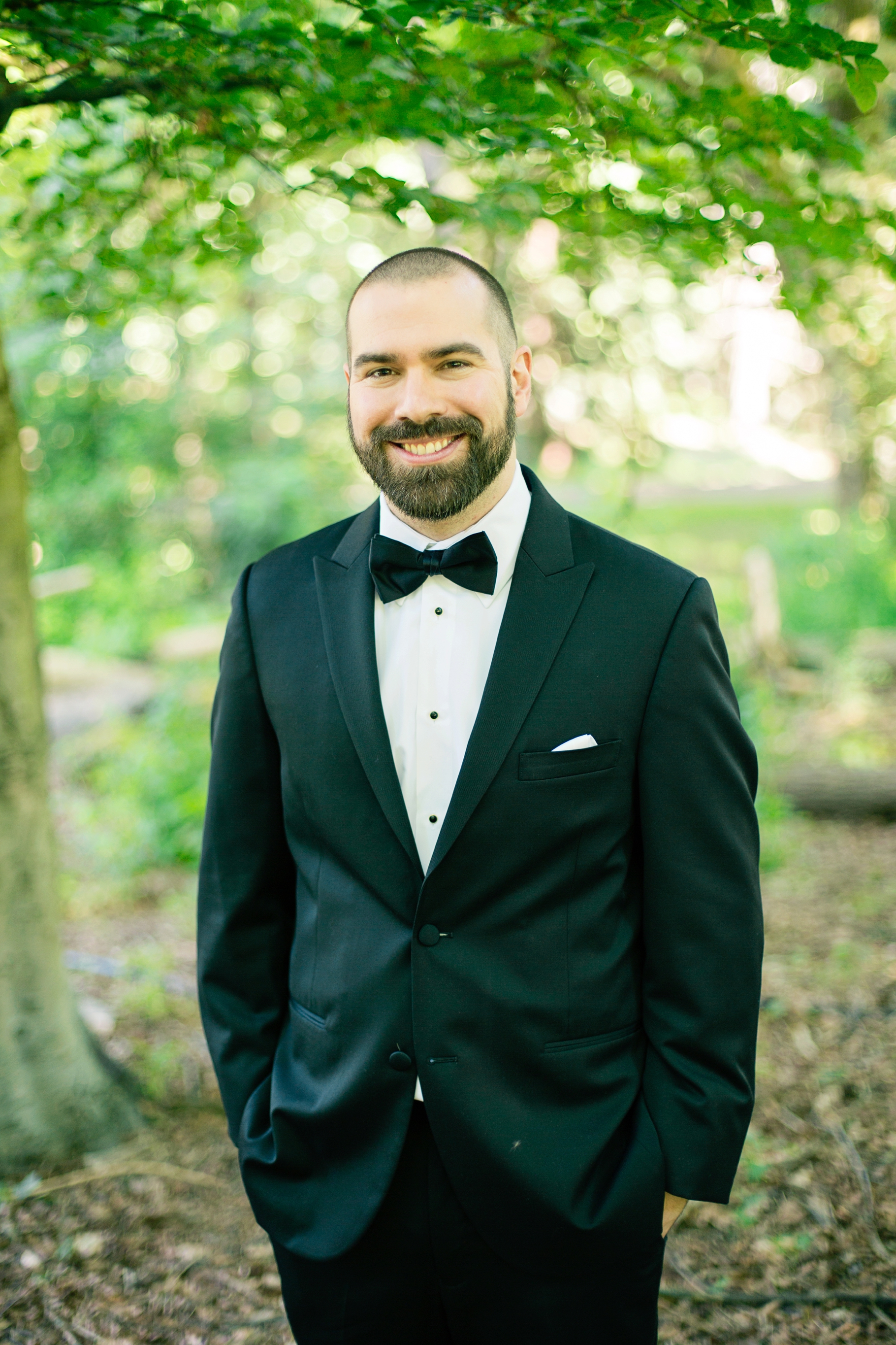19-Groom-Portraits-Classic-Groom-Style-Bow-Tie-Black-Suit-Woodland-Park-Seattle-Wedding-Photographer-Photography-by-Betty-Elaine