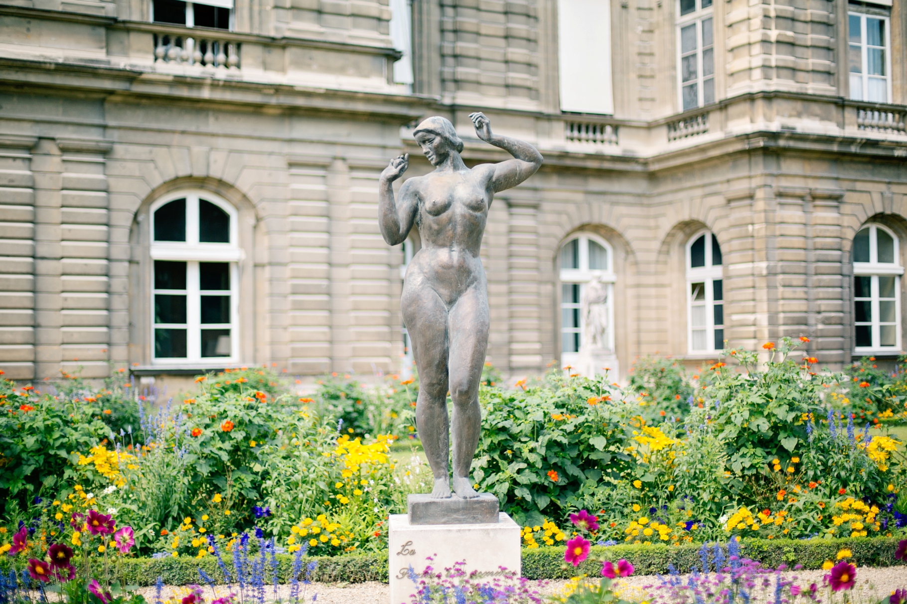 13-Jardin-du-Luxembourg-Paris-France-Europe-Trip-Photography-by-Betty-Elaine