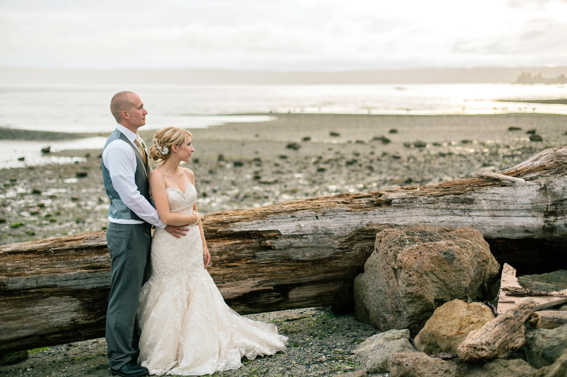 46-Normandy-Cove-Beach-Wedding-Photographer-Bride-Groom-Romantic-Rain-Sunset-Seattle-Wedding-Photography-Northwest