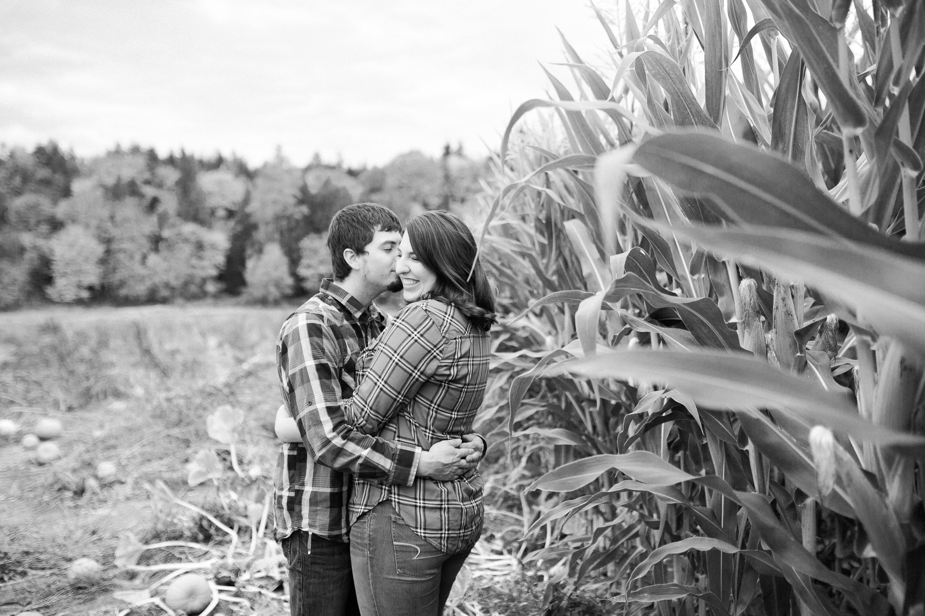 craven-farm-snohomish-engagement-session-photography-seattle-wedding-photographer-1