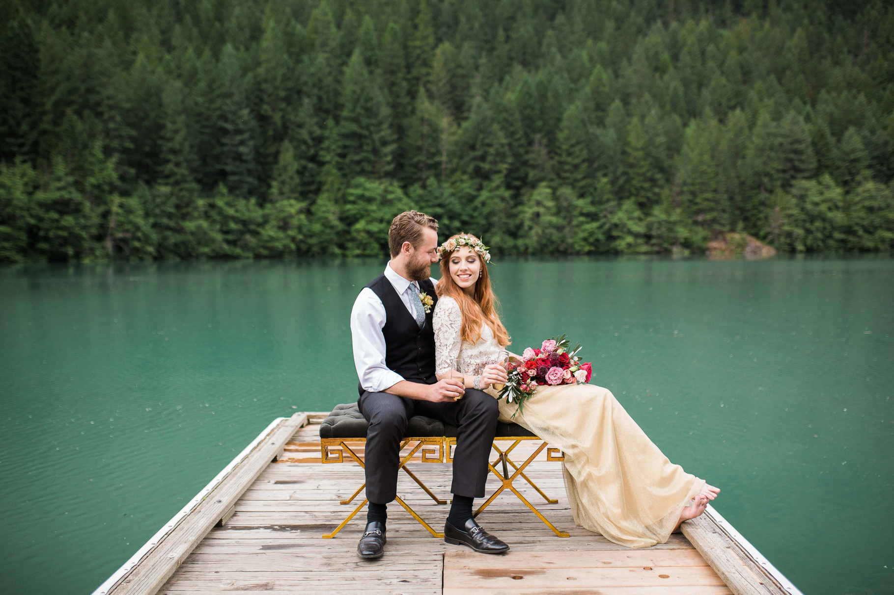 diablo-lake-elopement-seattle-wedding-photographer-bhldn-photography-hiking-adventure_0021