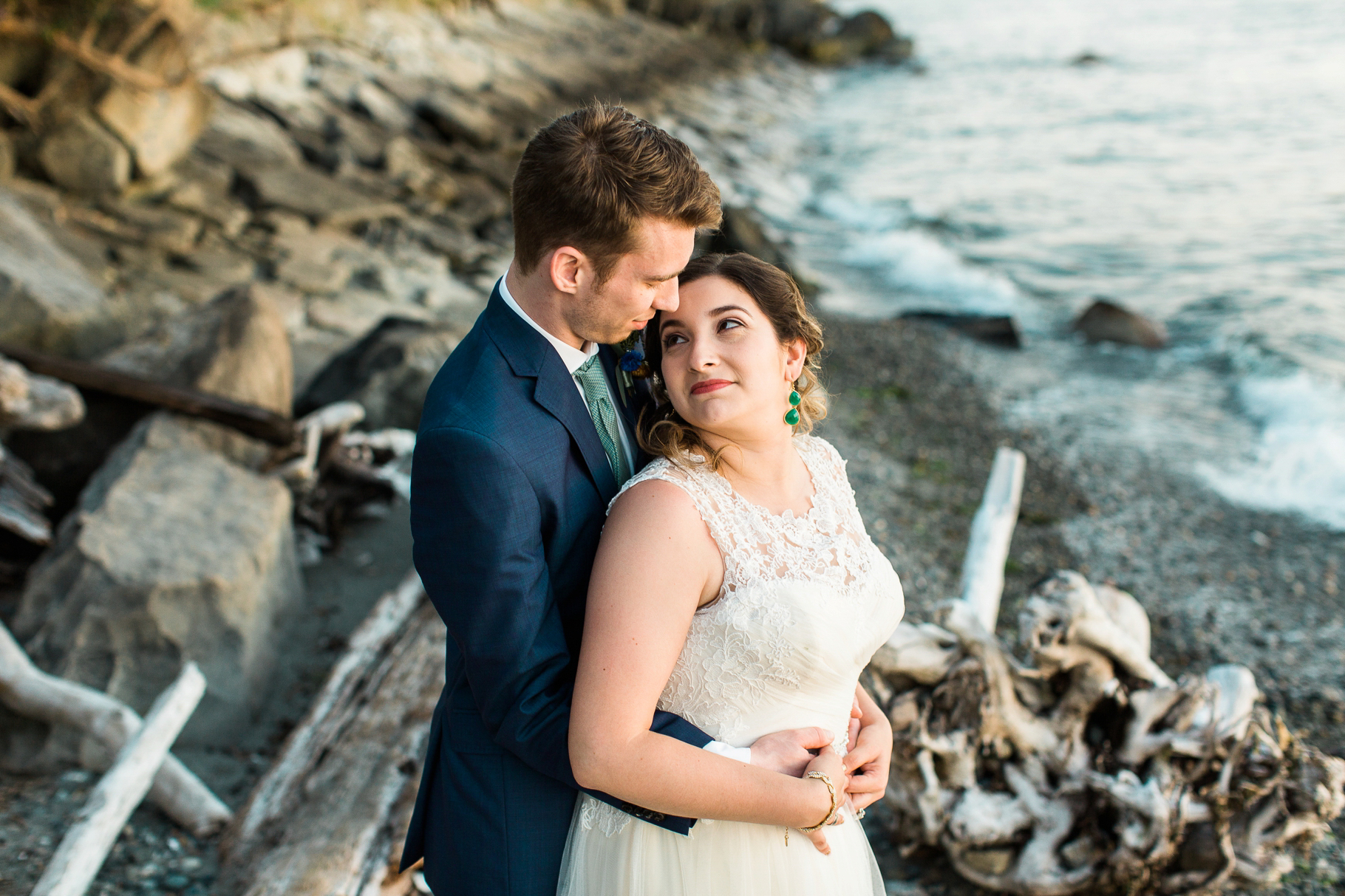 1-seattle-wedding-photographer-olympics-edmonds-waterfront-beach-sunset-bride-groom
