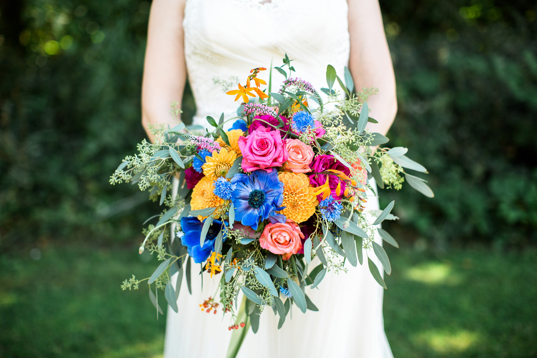 17-bridal-bouquet-flowers-bright-colors-vibrant-edmonds-seattle-wedding-photographer