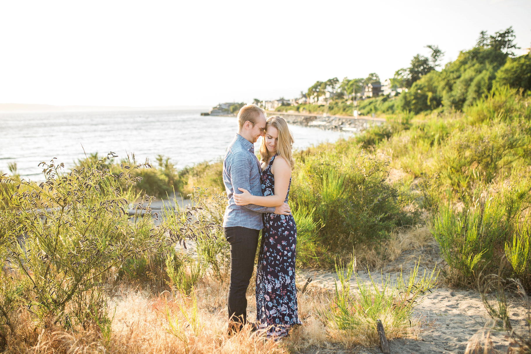 23-Eloping-in-Seattle-Wedding-Photographer-PNW-Locations-Richmond-Beach-Saltwater-Park