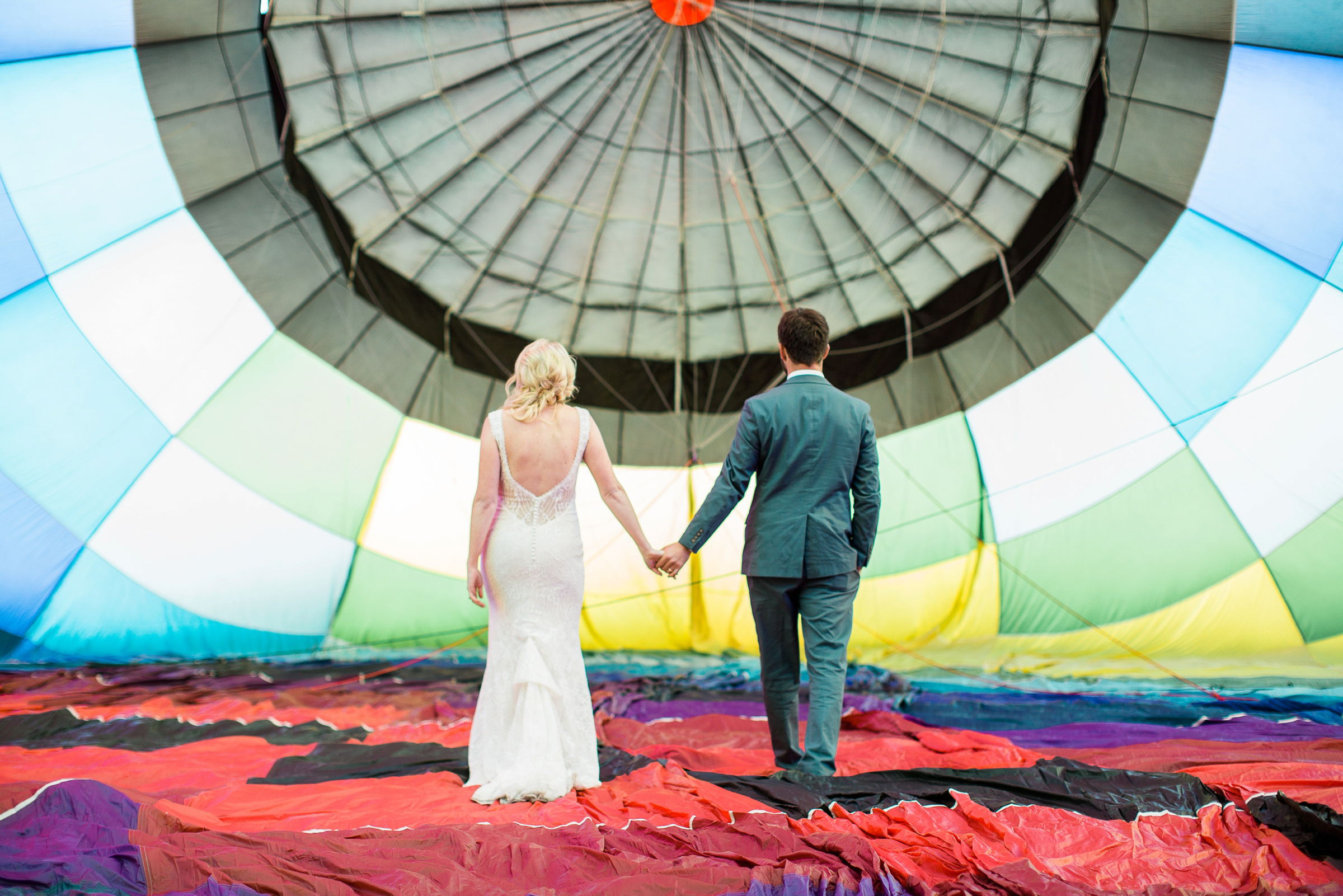 20-Snohomish-Ballooning-Elopement-Wedding-Photography-Seattle-Photographer